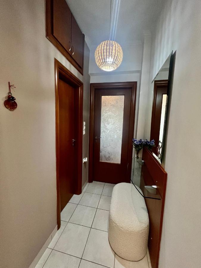 Apartamento Elegant Downtown Retreat Kalamata Exterior foto